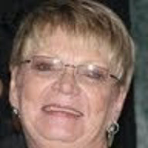 Meet your Posher, Beverly